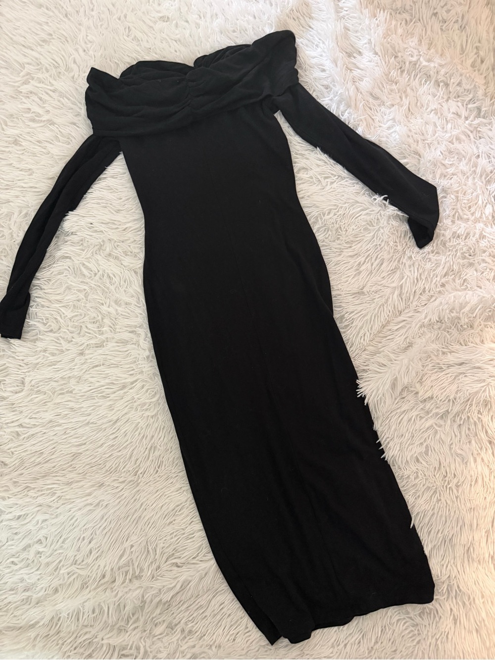 Fashion Nova Black Off Shoulder Ruched Long Sleeve Maxi Dress M